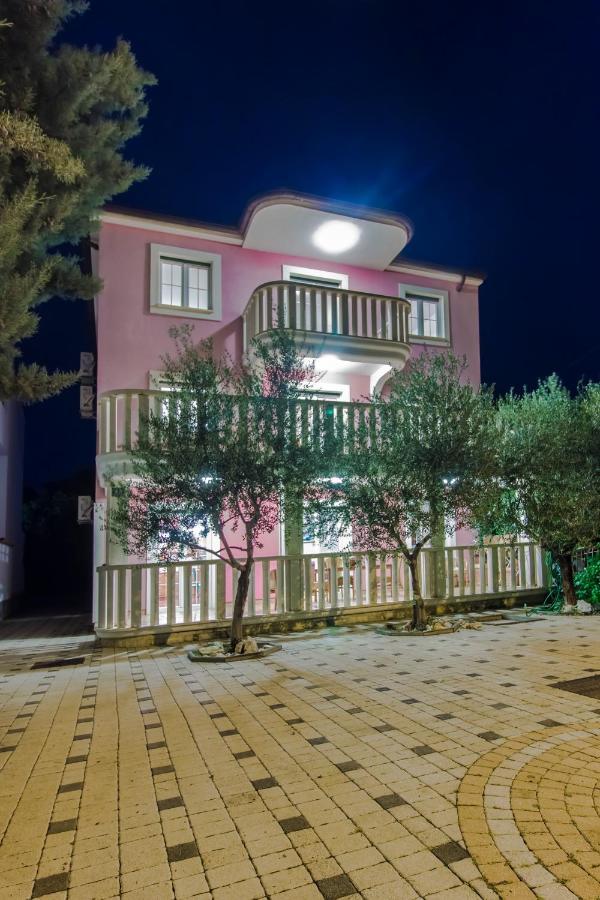 Villa Magica Pirovac Eksteriør bilde